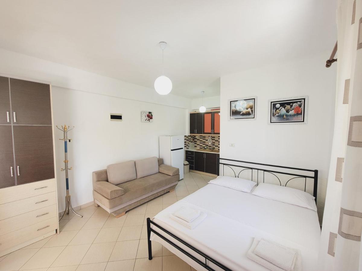 Voda Apartments Ксамил Экстерьер фото